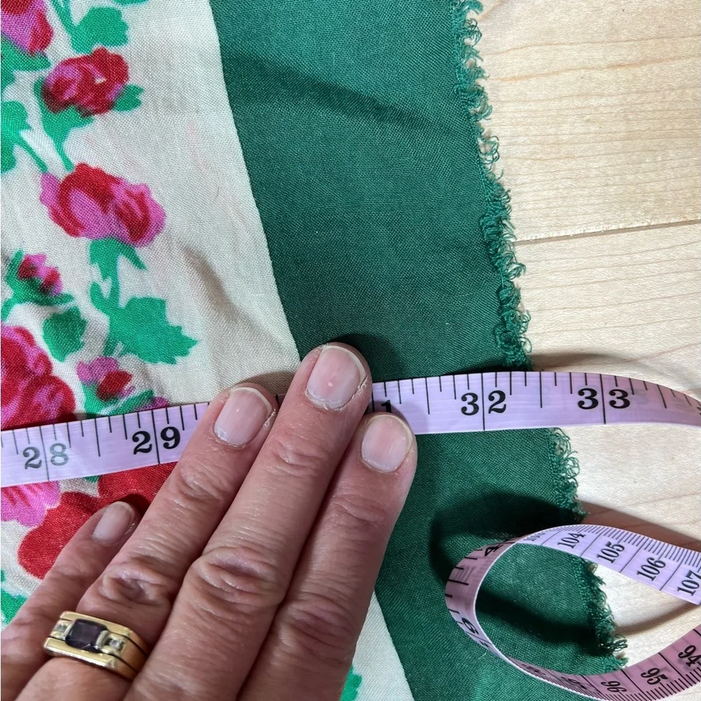 Vintage Rose‎ Scarf